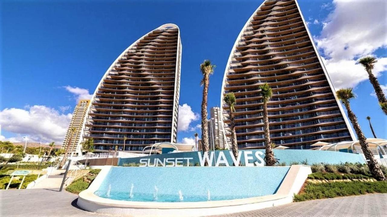 Apartamentos Sunset Waves By Sonneil Rentals Benidorm Eksteriør bilde